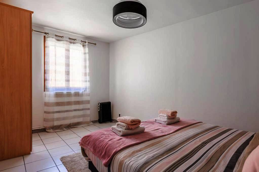 Appartement entier, One-Bedroom Apartment in Alfortville, Val-de-Marne