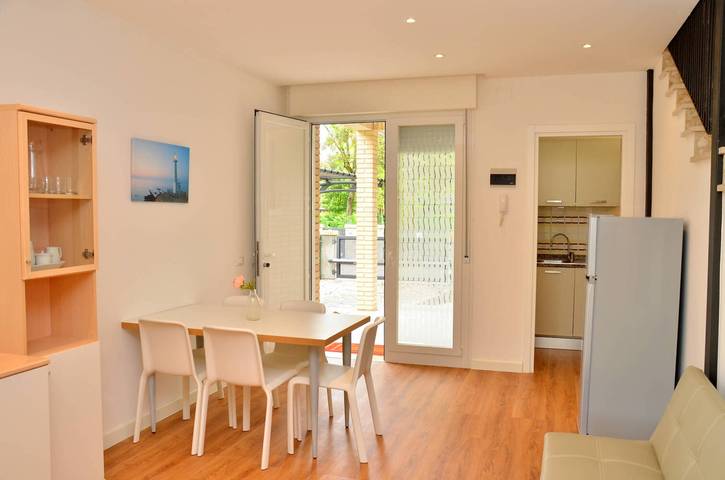 Villa für 6 Personen, mit Balkon/Terrasse und Garten in Bibione - 2