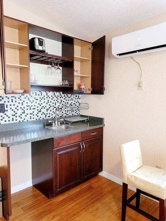 Ganze Wohnung, Bright, cozy studio in the middle of Sarasota in Sarasota Heights, Sarasota