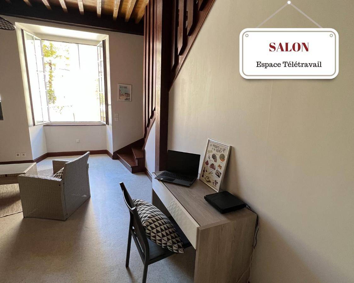 Appartement entier, Martel Medieval Le Gite de la rue Droite 3 in Martel, Lot
