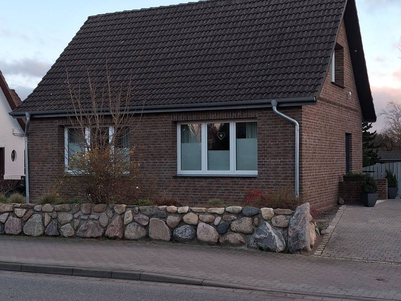 Frey: Ferienhaus über zwei Etagen mit Terrasse - Ferienhaus Frey in Eggebek, Grünes Binnenland