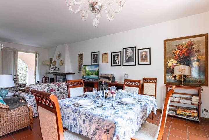 Appartamento intero, Ponte a Moriano Villa with Private Parking&Garden! in Lucca, Provincia di Lucca
