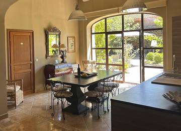 Gîte pour 8 Personnes dans Narbonne, Côte d'Améthyste, Photo 1