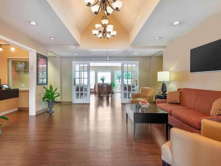 Apartamento entero, 1 Cama Tamaño Queen | Para No Fumadores, Cocina, Sofá Cama in Municipio de East Whiteland (condado de Chester, Pensilvania), Condado de Chester