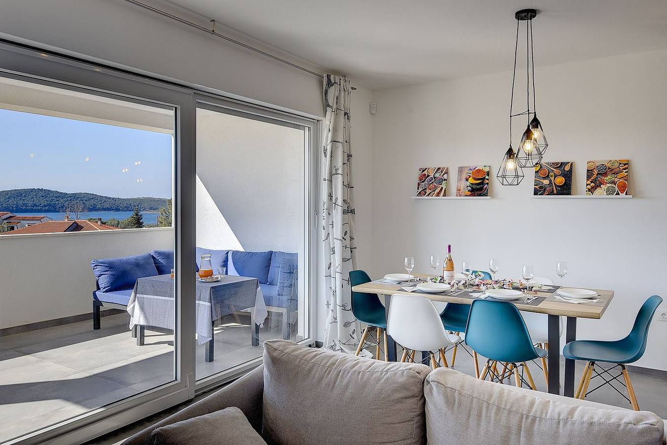 Hel leilighet, 500 Meter zum Sandstrand mit Meerblick in Medulin City, Medulin