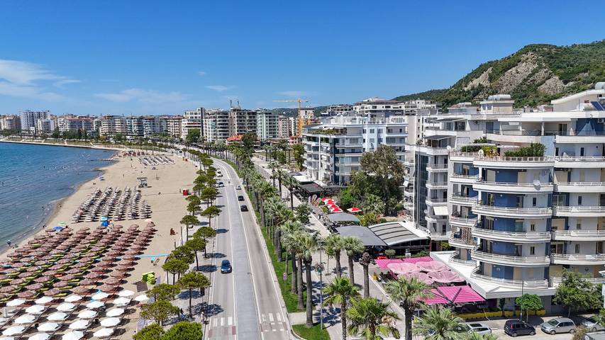 Ganze Wohnung, Ferienwohnung für 4 Personen mit Balkon in Vlorë (Stadt), Vlorë