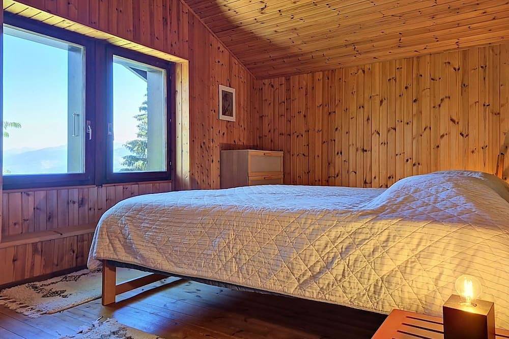 Wunderbares  Ferienhaus für 5 Leute mit Innenhof und Haustiere erlaubt in Leytron, Wallis