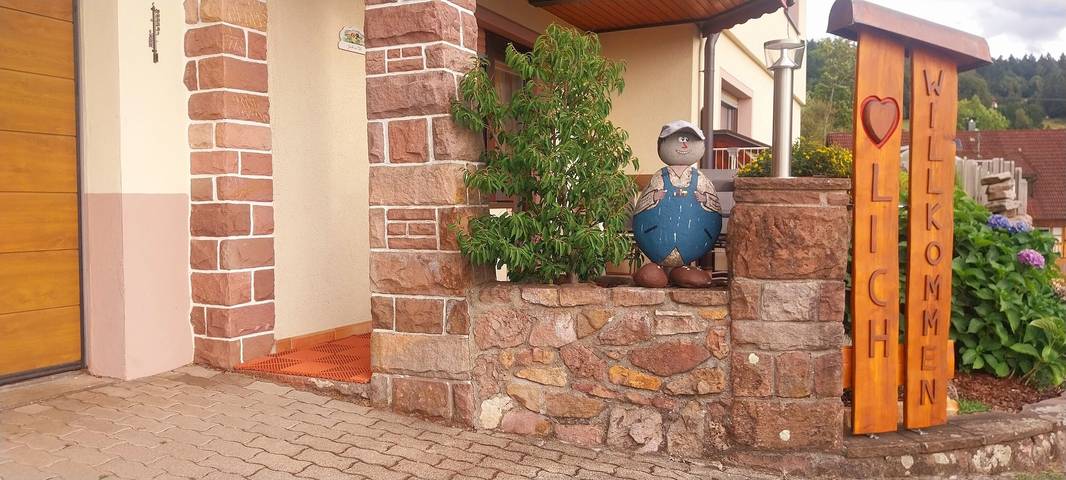 Ganze Wohnung, Ferienwohnung 'Guck Ins Tal' mit Privatterrasse und Wi-Fi in Brandmatt (Sasbachwalden), Sasbachwalden