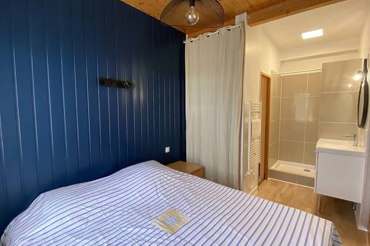 Location de vacances pour 4 personnes, avec jardin ainsi que terrasse et piscine, animaux acceptés dans Plage Porz Liogan Le Conquet - 2