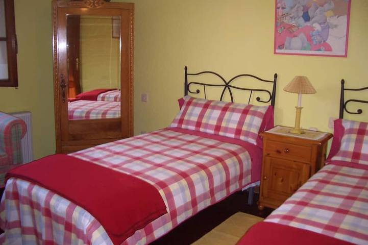 Ganze Wohnung, Eine ausgezeichnete Wohnung im Zentrum von Comillas in Comillas, Kantabrische Küste