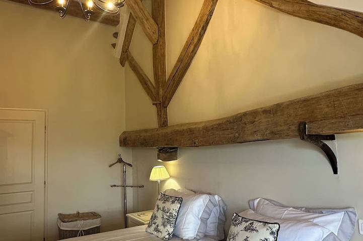 Location de vacances pour 6 personnes, avec jacuzzi ainsi que terrasse et jardin, animaux acceptés à Meursault - 3