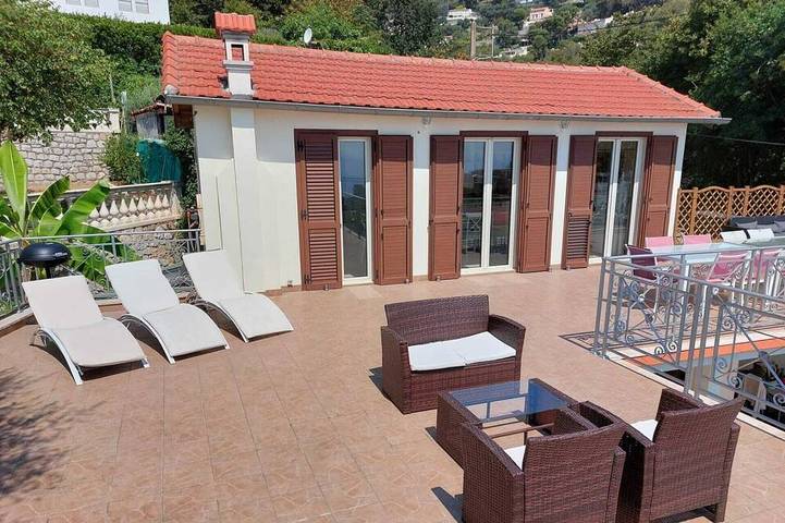 Villa pour 11 personnes, avec Balcon et Terrasse à Beausoleil