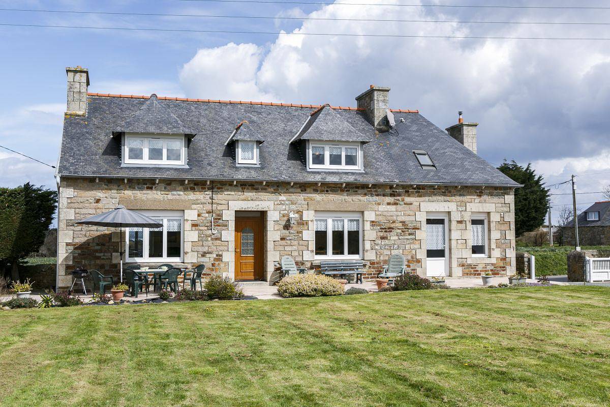 A kergren in Pleubian, Pink Granite Coast