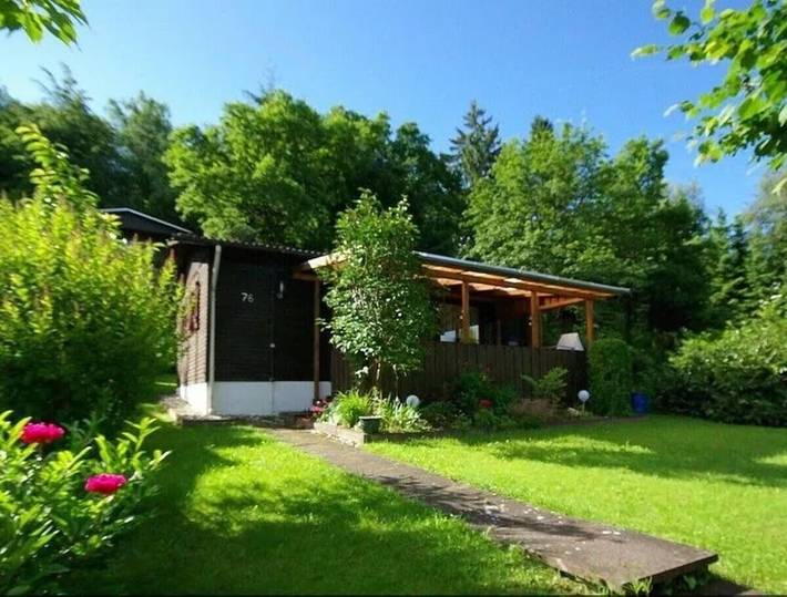 Ferienhaus für 2 Personen, mit Terrasse und Garten in Damscheid