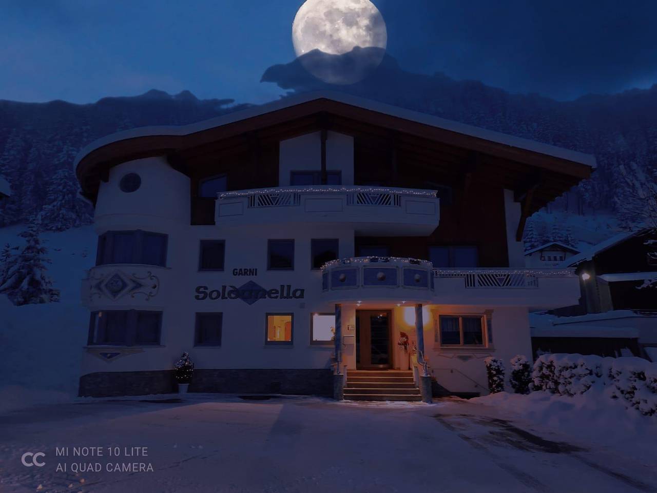 Ganze Ferienwohnung, Doppelzimmer mit Dusche, Wc in Mathon, Verwall