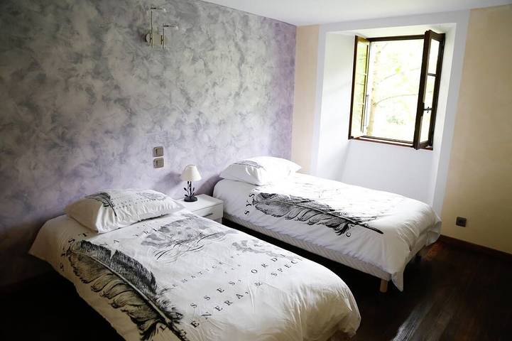 Location de vacances pour 12 personnes, avec balcon et jardin, animaux acceptés à Usclades-et-Rieutord - 4