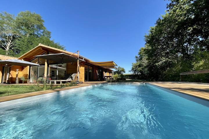 Maison de vacances pour 6 personnes, avec piscine ainsi que jardin et terrasse à Orx