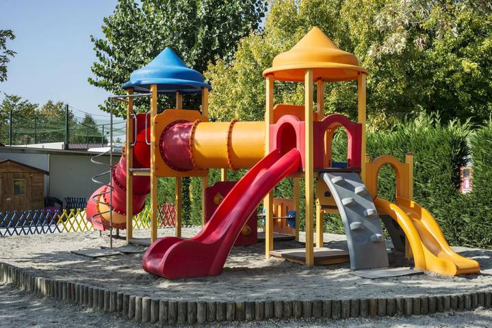 Ferienpark für 6 Personen, mit Garten und Pool, kinderfreundlich am Gardasee - 3