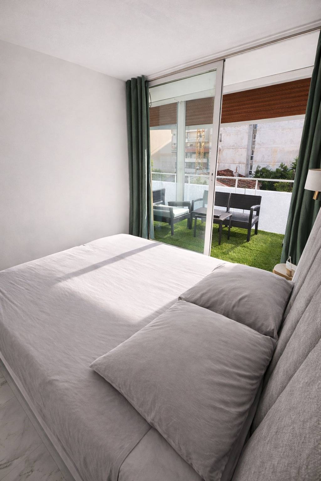 Ganze Wohnung, Beach 2 min | Ac | 4 guests | Train 50 m in Roquebrune-Cap-Martin, Mittelmeerküste (Frankreich)