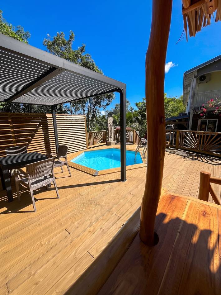 Ferienwohnung für 2 Personen, mit Terrasse und Garten sowie Pool - 1