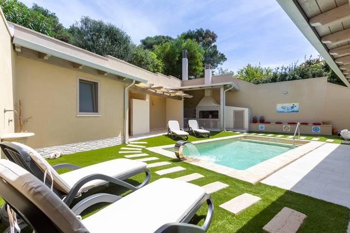 Location de vacances pour 6 personnes, avec vue et jardin à Sant'Anna Arresi - 4