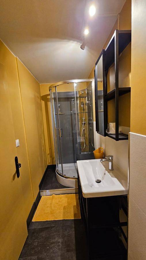 Location de vacances pour 15 personnes, avec jardin ainsi que vue et sauna à Burlats - 4