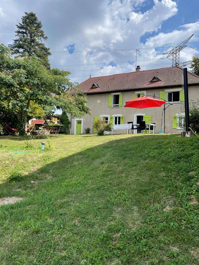 Maison de vacances pour 9 personnes, avec piscine ainsi que jardin et vue