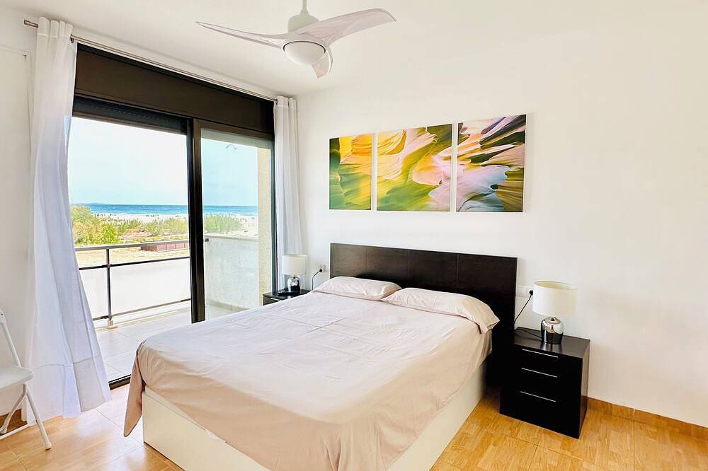 Entire apartment, Studio flat in a chalet in Vandellòs i l'Hospitalet de l'Infant, Costa Dorada