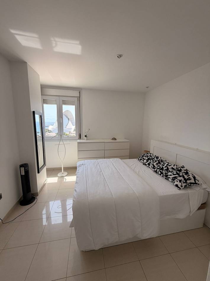 Apartamento entero, Apartamento vacacional 'Terraza del Atlántico' con vistas al mar y Wi-Fi in Salud-La Salle, Santa Cruz de Tenerife