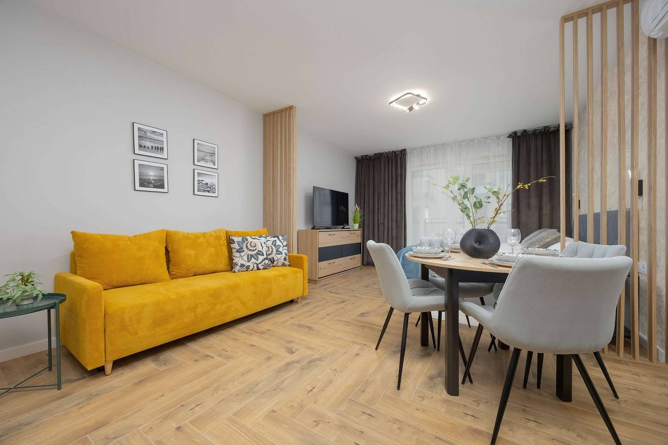 Monolocale intero, Family Studio in Praga | Balcony and Smart Tv in Varsavia, Masowien