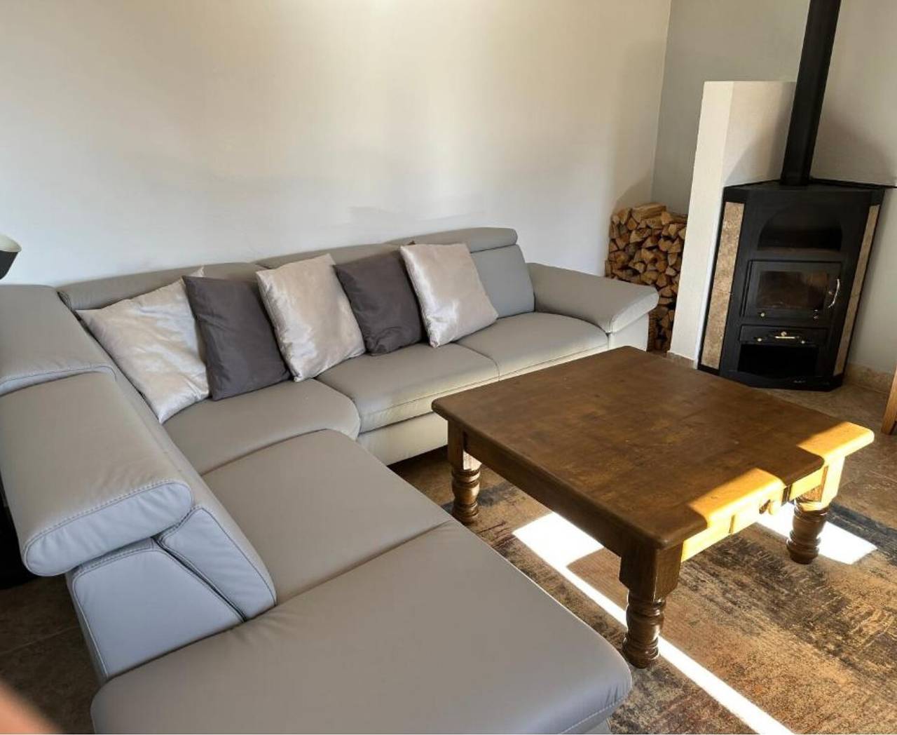 Ganze Wohnung, Ferienwohnung "Haus Weitblick 2" in Pistennähe mit privater Terrasse und Wlan in Albeck, Bezirk Feldkirchen