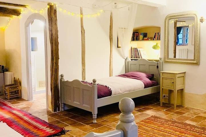 Location de vacances pour 4 personnes, avec piscine et jardin à Saint-Antonin-Noble-Val - 4