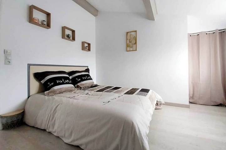 Location de vacances pour 10 personnes, avec terrasse, animaux acceptés à Bourcefranc-le-Chapus - 2