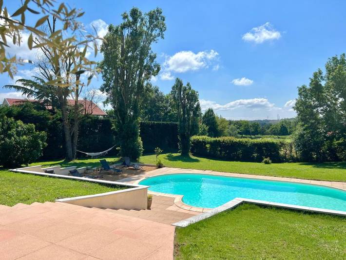 Maison de vacances pour 7 personnes, avec jardin et vue ainsi que bassin pour enfant et piscine, animaux acceptés