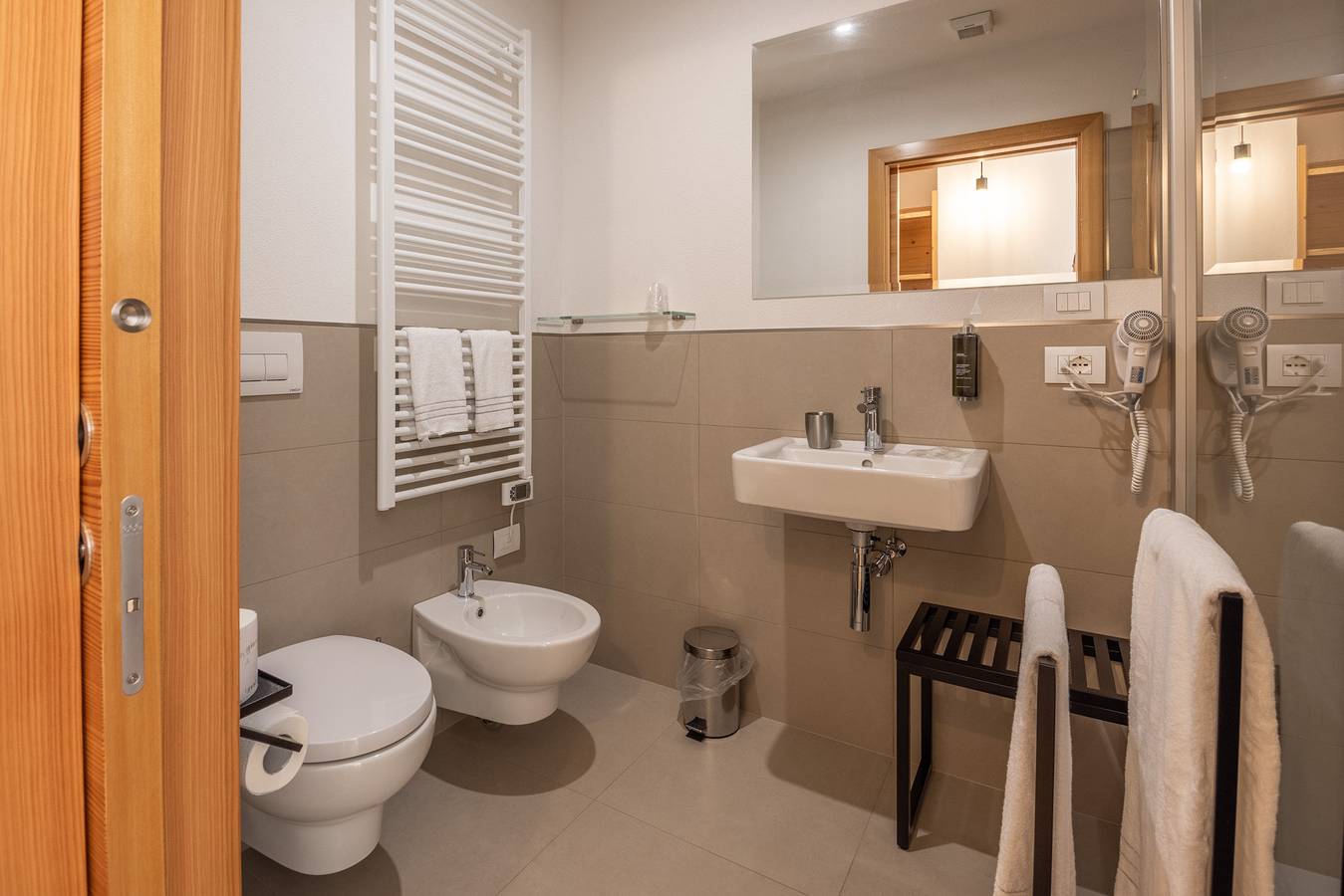Ganze Ferienwohnung, B&B Giallo - Primula Wellness Zimmer in Pieve di Cadore, Östliche Dolomiten