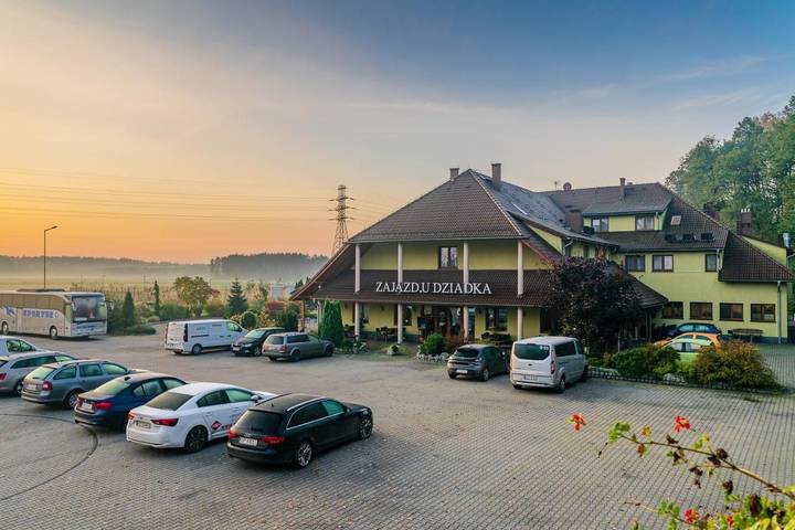 Hotel für 2 Personen, mit Garten in Oppeln