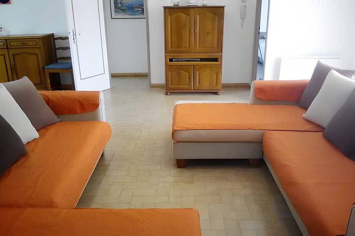 Location de vacances pour 4 personnes, avec balcon et jardin à Villasavary