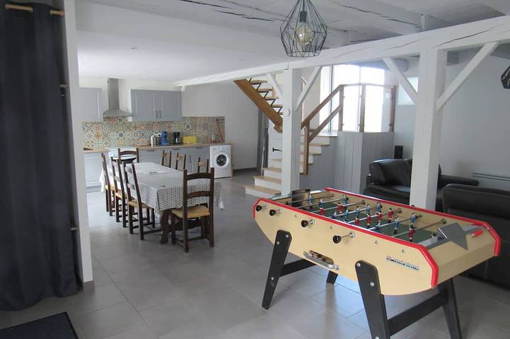 Location de vacances pour 8 personnes, avec jardin à Saint-Genès-Champespe