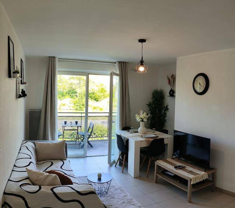 Appartement entier, One-Bedroom Apartment in Saint-Jory, Toulouse et ses environs