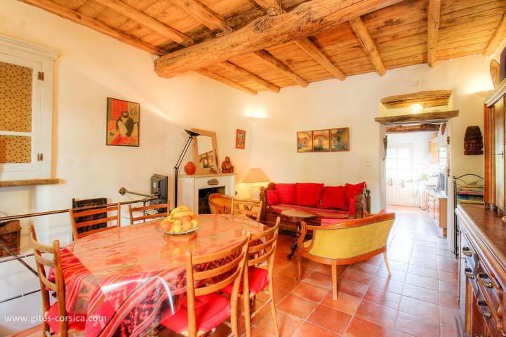Gîte pour 6 personnes, avec Terrasse ainsi que Jardin et Vue à Patrimonio - 4