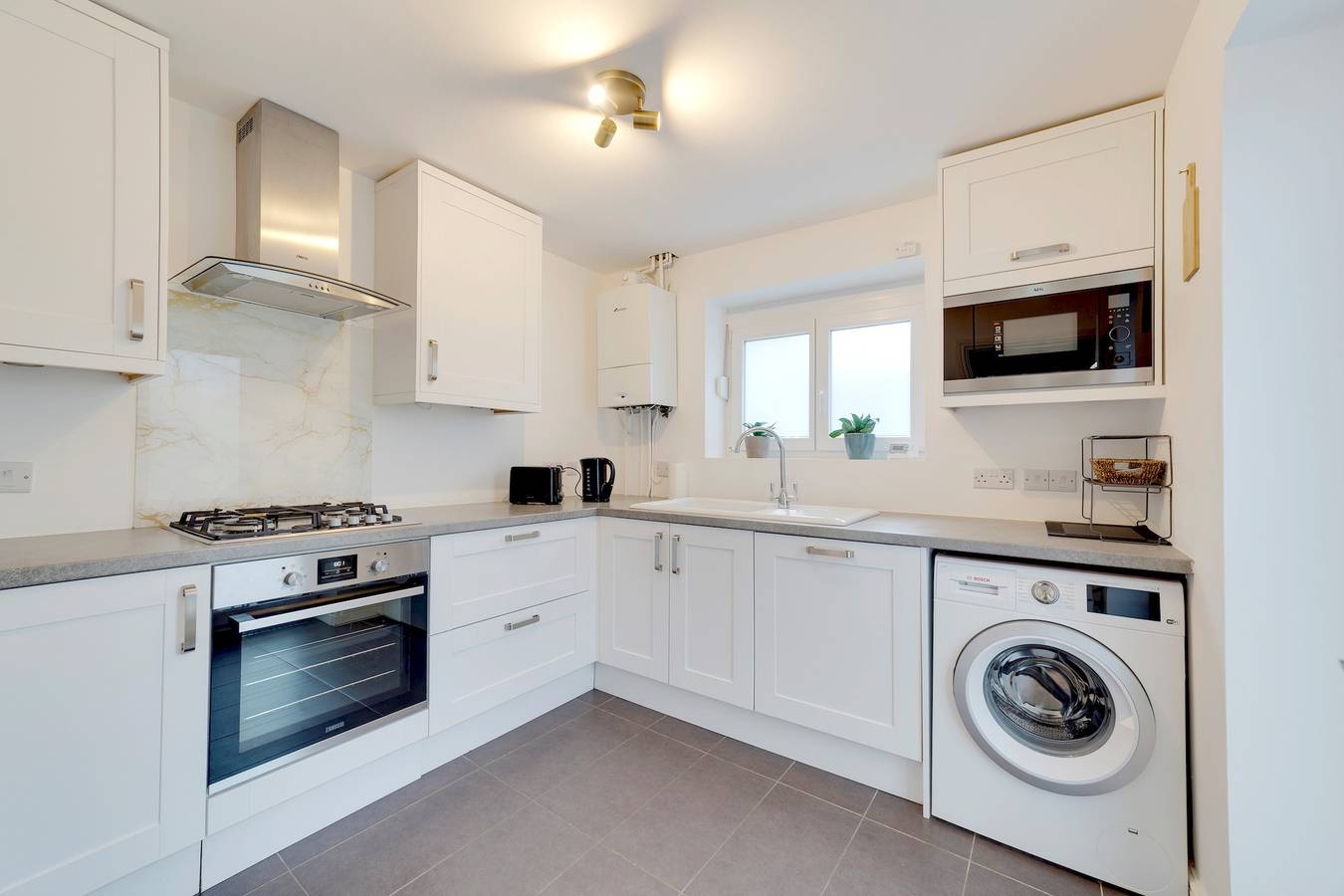 Pass the Keys | Modern & Spacious 1 Bed Terrace with Free Parking in Cambridge, Cambridgeshire