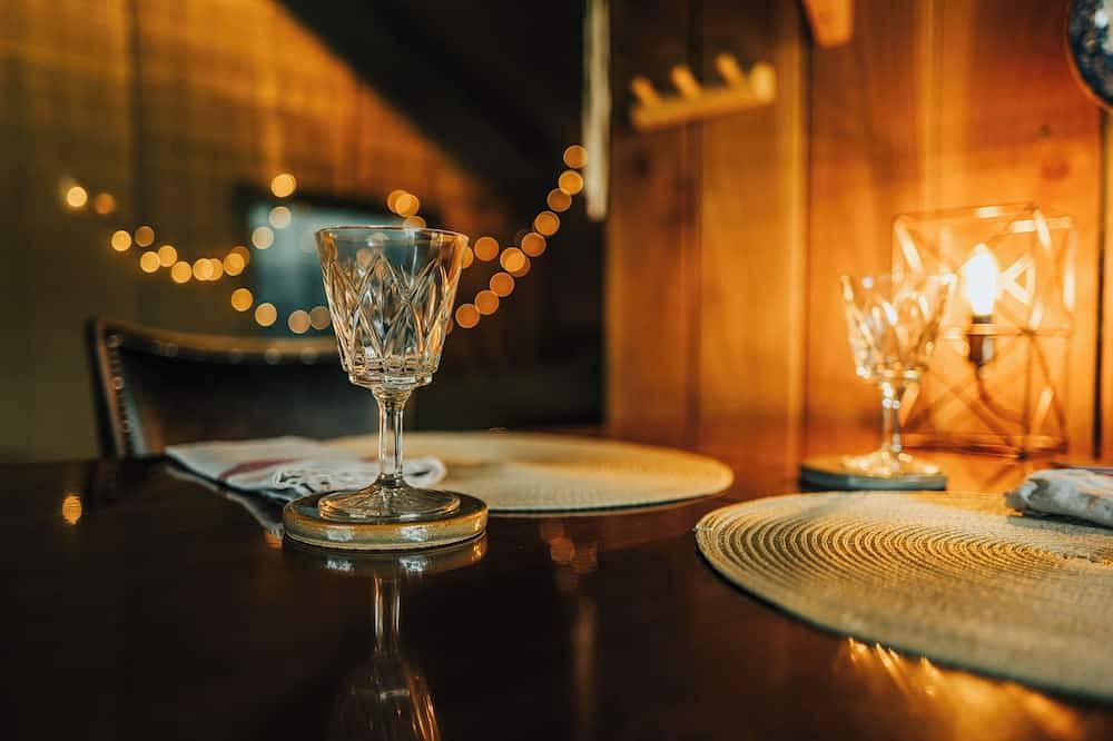 Beautiful luxury furnished tent in the countryside in Bourtanger Moor