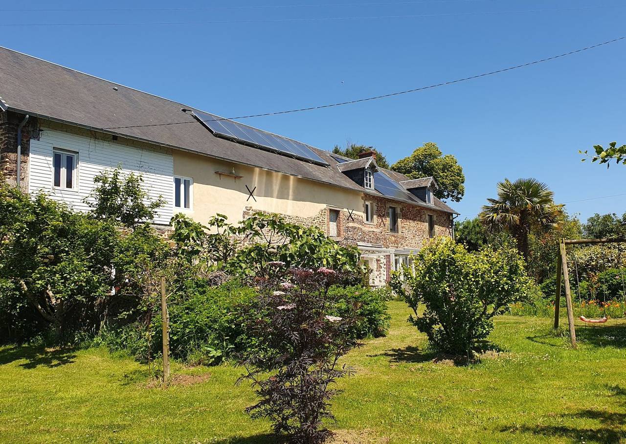 Gîte für 6 Personen mit Terrasse in Ver, Coutances und Umgebung