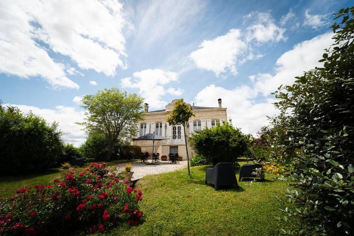 Chambre d’hôte pour 2 personnes, avec terrasse et vue