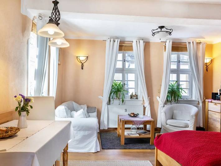 Ganze Wohnung, Ferienwohnung Neele - Ferienwohnung mit 49qm, 1 separates Schlafzimmer, max. 4 Personen in Lauterbach, Vogelsberg Region