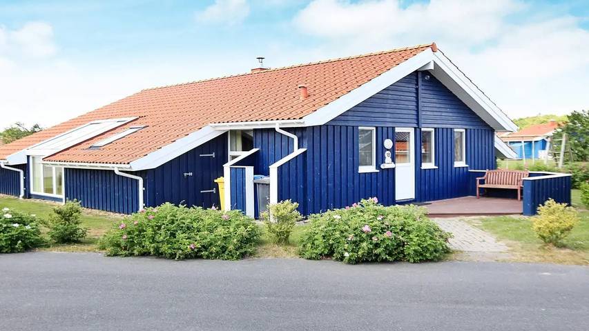 Ferienhaus mit Meerblick für 13 Personen, mit Whirlpool und Sauna sowie Garten, mit Haustier