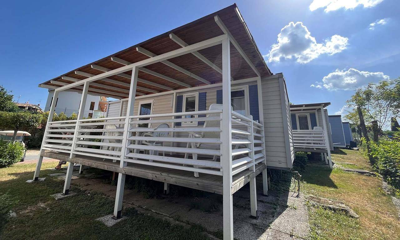 Casa vacanza per 4 persone con piscina in San Felice del Benaco, Prealpi Gardesane