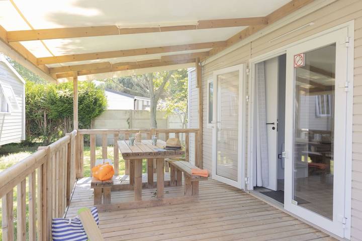 Location de vacances pour 6 personnes, avec terrasse ainsi que jacuzzi et piscine, adapté aux familles à Préfailles - 3