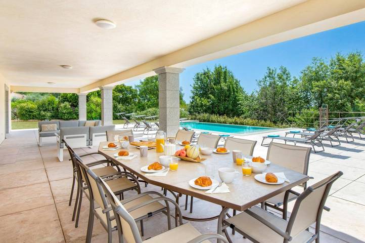 Villa Diamant by Villa Plus in Saint-Cézaire-sur-Siagne, Mittelmeerküste (Frankreich)