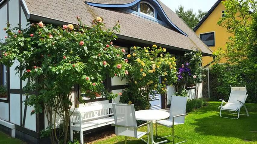 Ferienhaus für 2 Personen, mit Terrasse und Garten auf Fischland - Darß - Zingst